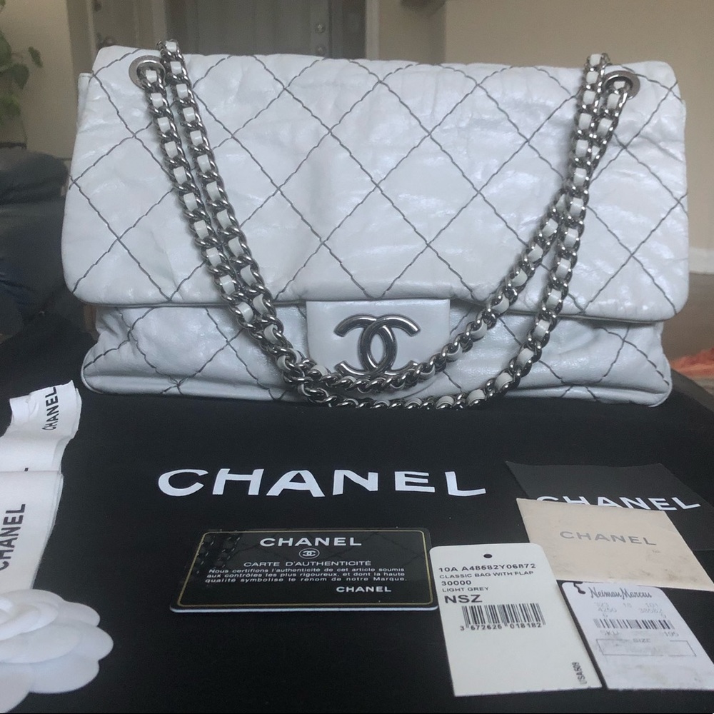SOLD**Chanel Classic Jumbo XL Maxi Flap Bag - Picture 1 of 14